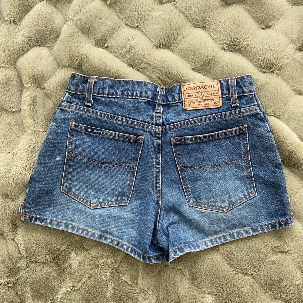 Size 2 Vintage Jordache shorts